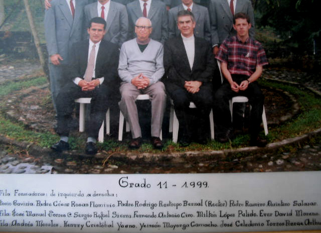 grupos-apostolica-santa-rosa-de-cabal-padres-vicentinos (57)