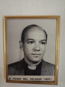 rectores-apostolica-santa-rosa-de-cabal (12)