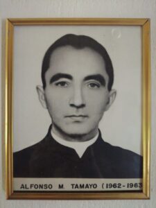 rectores-apostolica-santa-rosa-de-cabal (14)